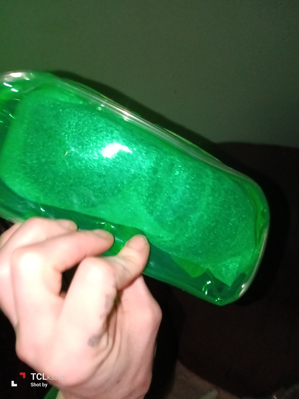 Kids Green Glitter Bath Gel - Gentle Skin & Hair Cleanser